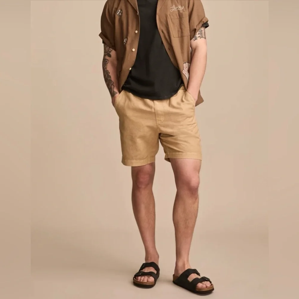 (2) pair men size large Coofandy‎ pull on stretch waist shorts
